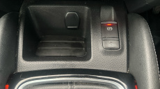 Nissan Qashqai 1.3 DiG-T N-Connecta 5dr Petrol Hatchback